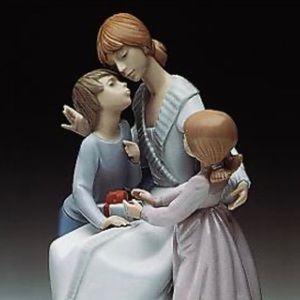 Lladro Mother and Children figurine